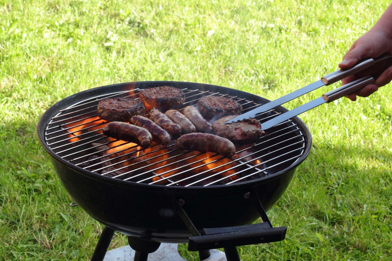 10 Best BBQ Grills for a Great Backyard Feast