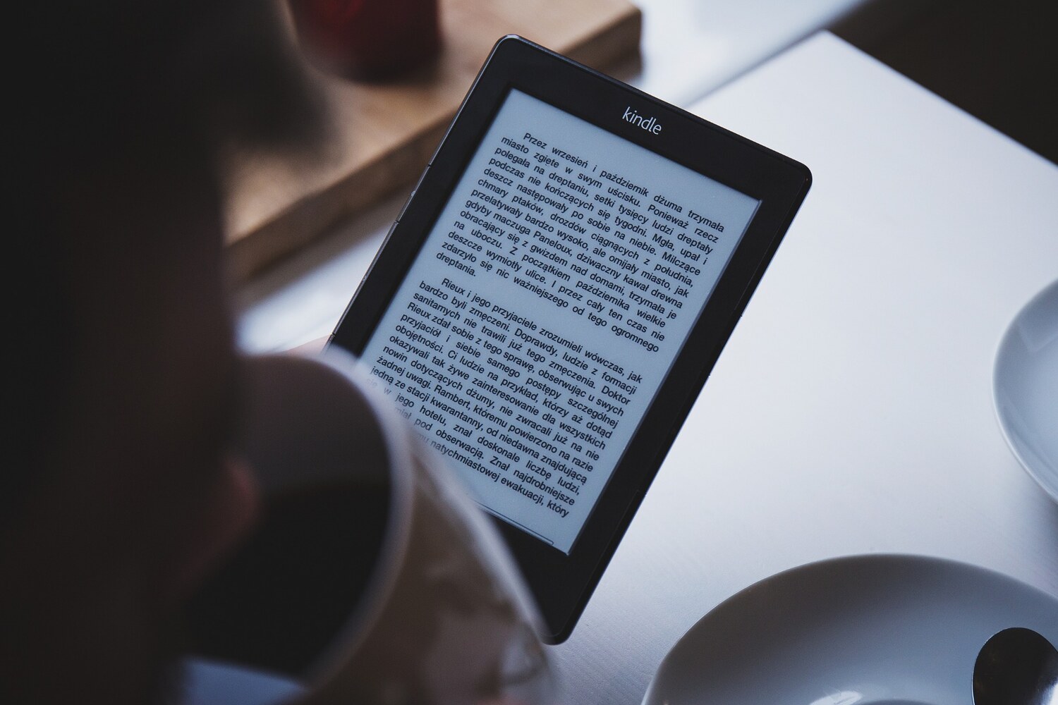 10 Best E-Readers for Book Lovers